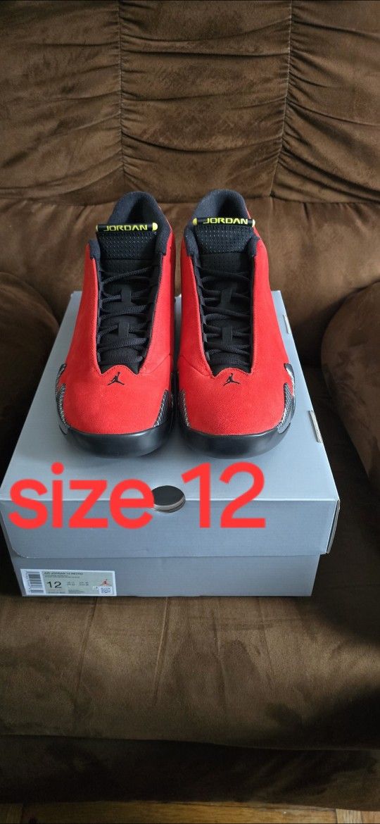 Jordan 14 Ferrari Size 12