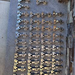 Cabinet Hinges