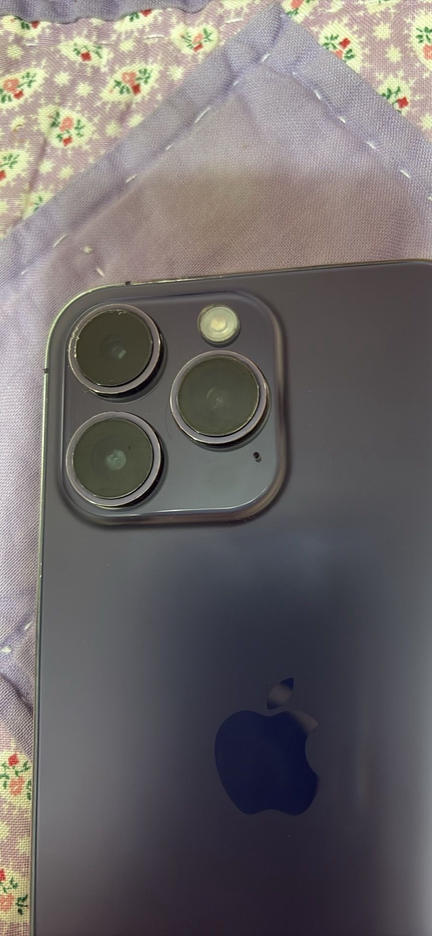 iPhone 14 Pro Max