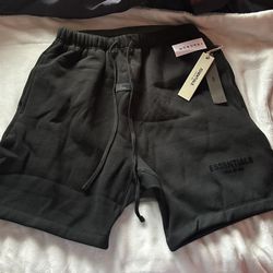Black Essentials Shorts 