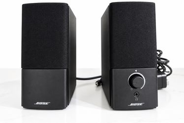 Bose Companion 2 Series III Multimedia Speakers – Stereo Sound, Volume Control, Headphone Jack – Black