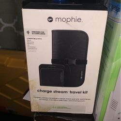 Mophie Charge Steam Travel Kit