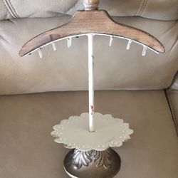 Jewelry holder