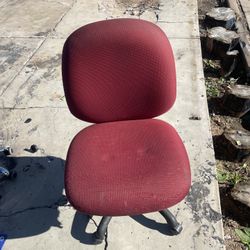 Rolling Chairs (black And Red)