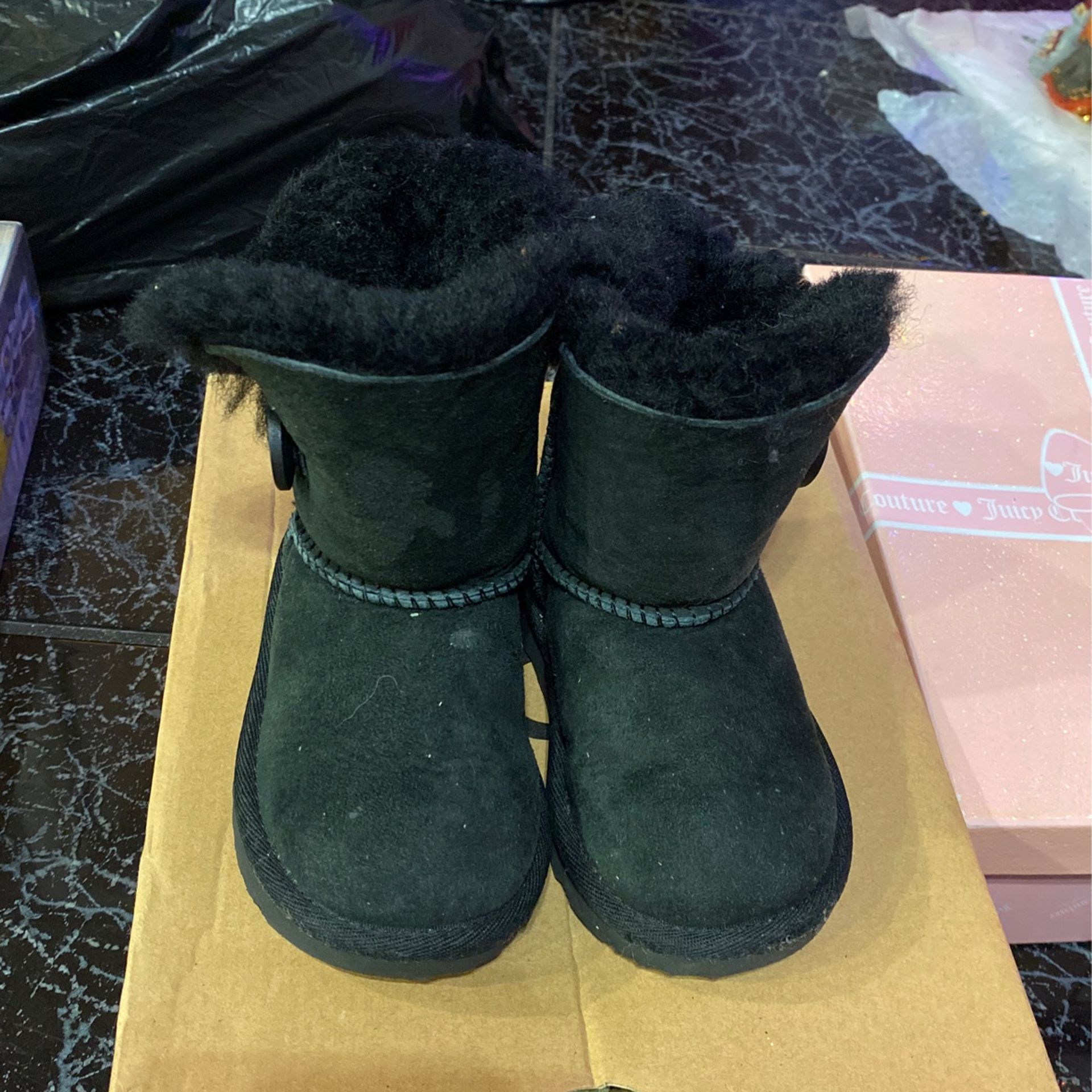 Toddler Ugg Boots Size 6