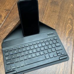 Rechargeable Bluetooth Keyboard