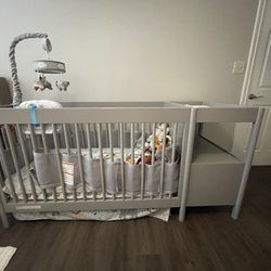 Gray Crib With Mattress And Changing Table 