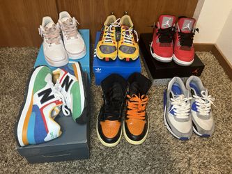 Sneakers