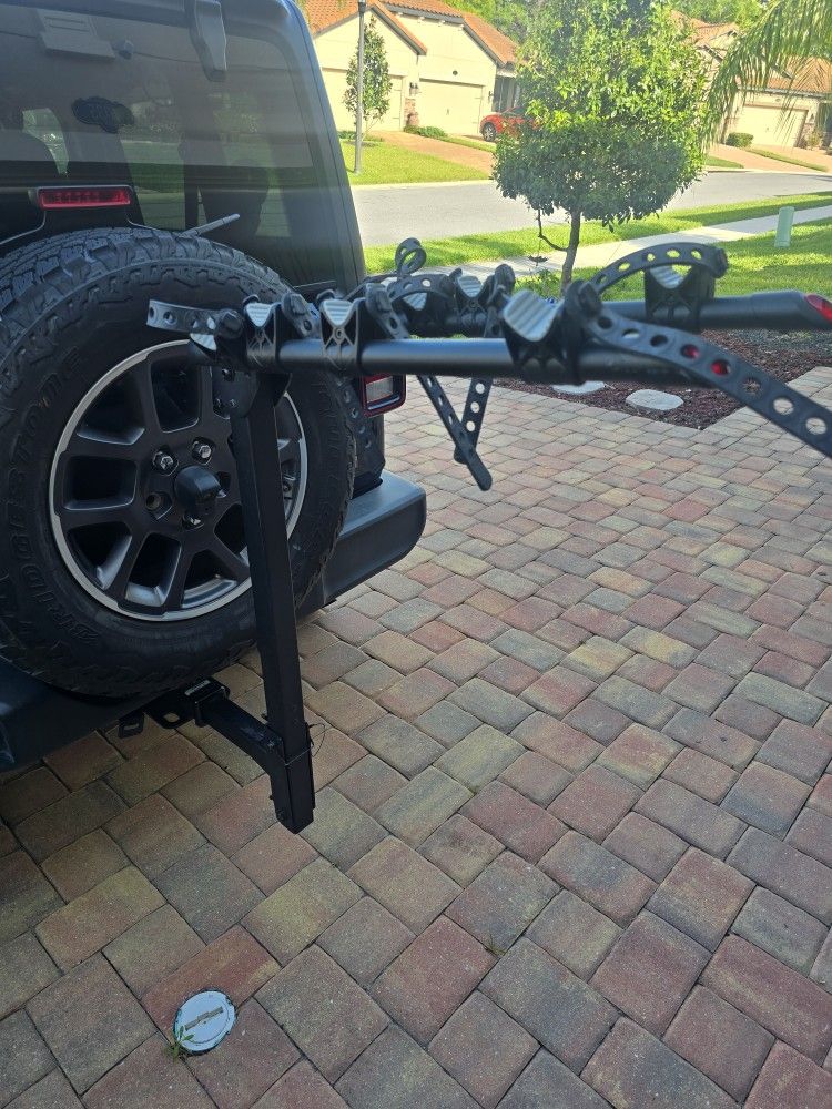 Quadratec Folding Hitch 4 Bike Rack! 🚲 🧳 #BikeRack #Hitch #Quadratec