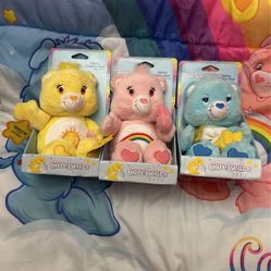 Complete Set Boxed Care Bears Baby Funshine Cheer Bedtime Bears (no longer talking)