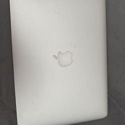 Apple Mac Pro Air Lab Top Computer