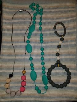 Itzy Ritzy/Nuby Teether Necklace/Stroller Beads