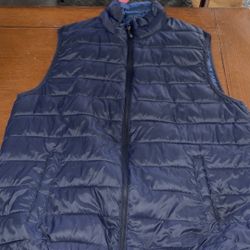 Swiss tech puffer Vest size Large Blue 