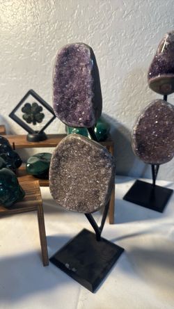 Double amethyst on stand