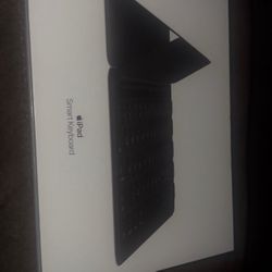iPad Magic Keyboard 