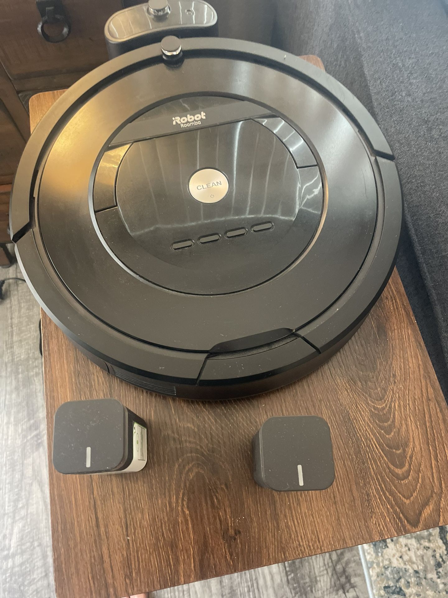 Roomba Vacuum
