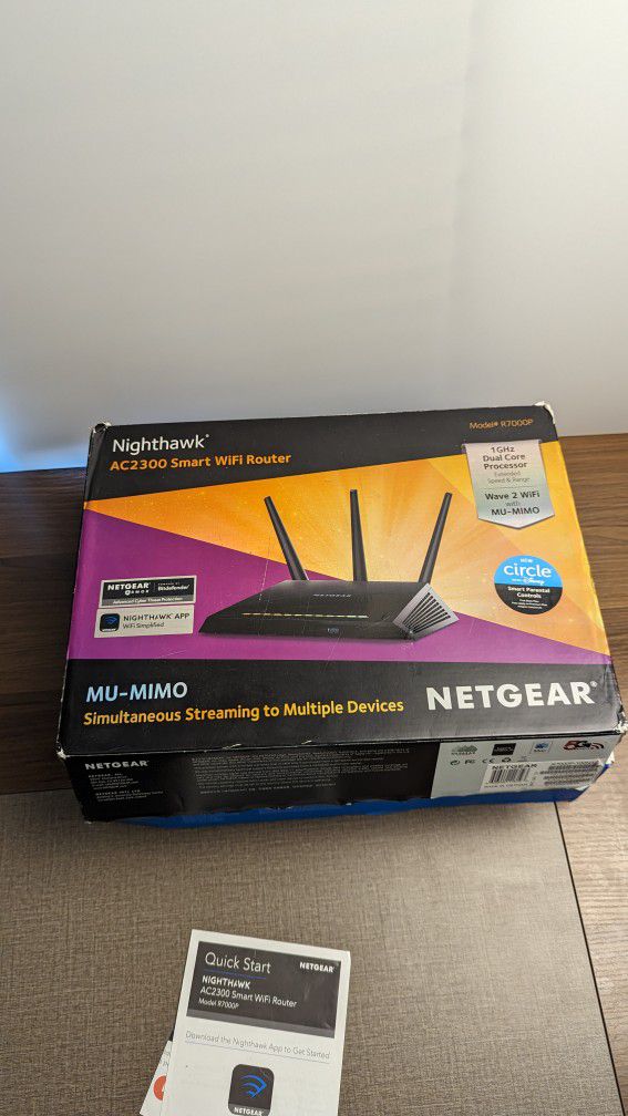 NETGEAR Nighthawk Smart Wi-Fi Router (R7000-100NAS) - AC1900
