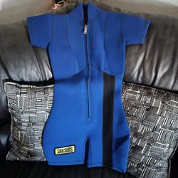 Sea Suits Women's Wet Suit Size S/M