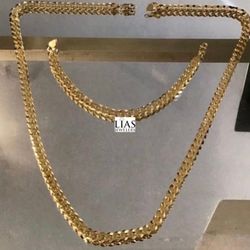 New 18k Yellow Gold Cuban Link Chain And Bracelet 