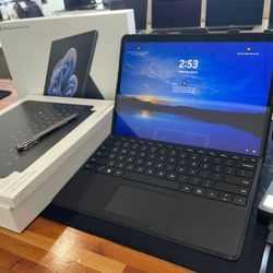 Microsoft Surface Laptop 9 2.6Ghz i7-1255u 16GB RAM 256GB SSD Windows 11 Iris XE Graphics!!!