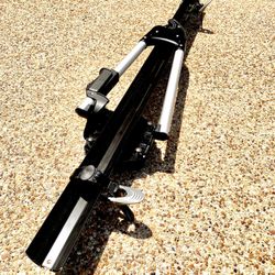 SOLID ALUMINUM lightweight BIKE RACK(single 🚴))great SHAPE & CONDITION:10/10)