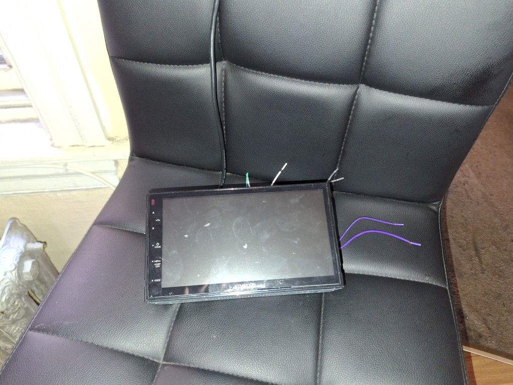 Kenwood Double Din Dmx47s Radio