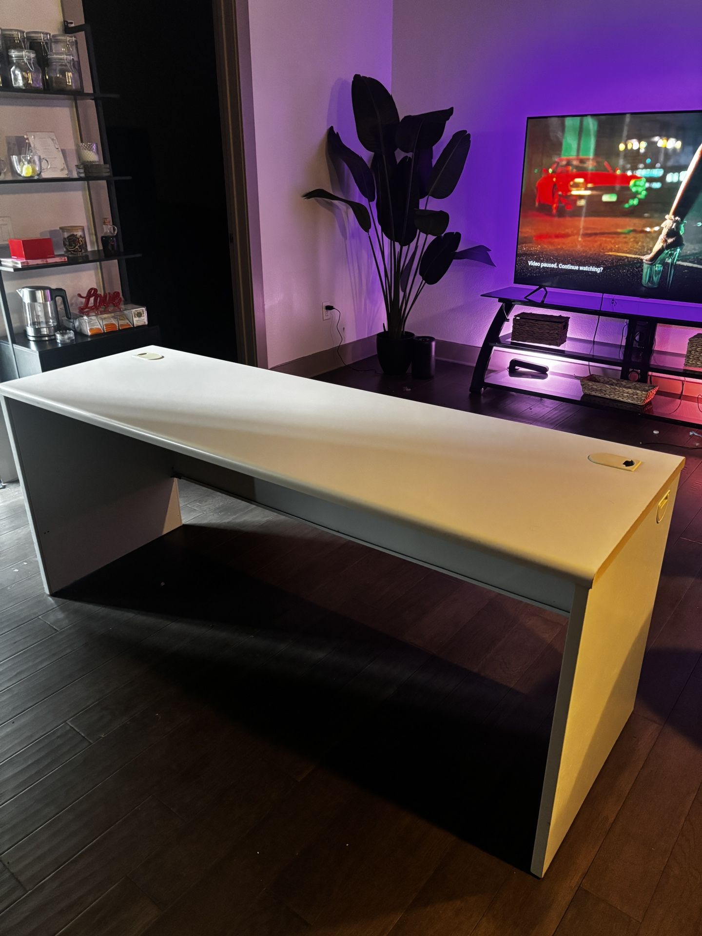White Office Desk