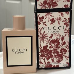 Gucci Perfume 