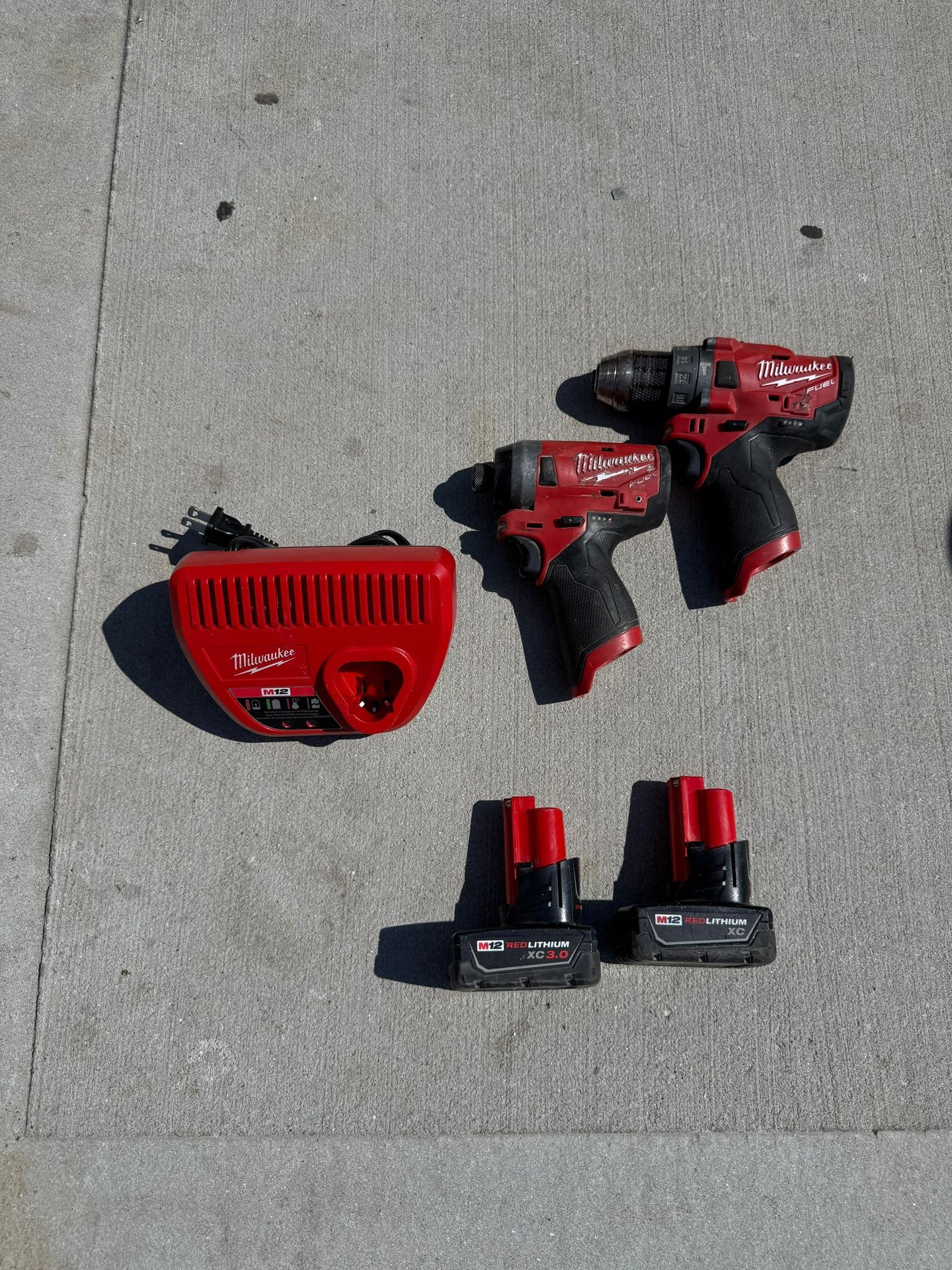 M12 Milwaukee Drills Kit