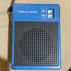 VINTAGE RADIO SHACK REALISTIC AM-FM