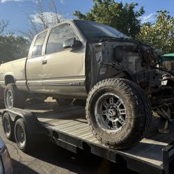 96 Chevy Silverado Shortbed Complete part Out