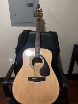 Guitar and accessories