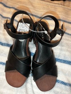 Black Strappy Sandals with Wood-Look Sole