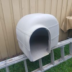 Igloo Dog Kennel