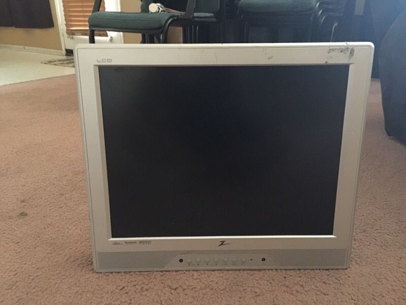 Tv 19" LCD with Wall Mount