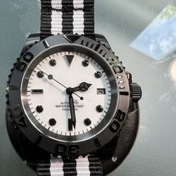 Seiko Custom Watch Black And White 