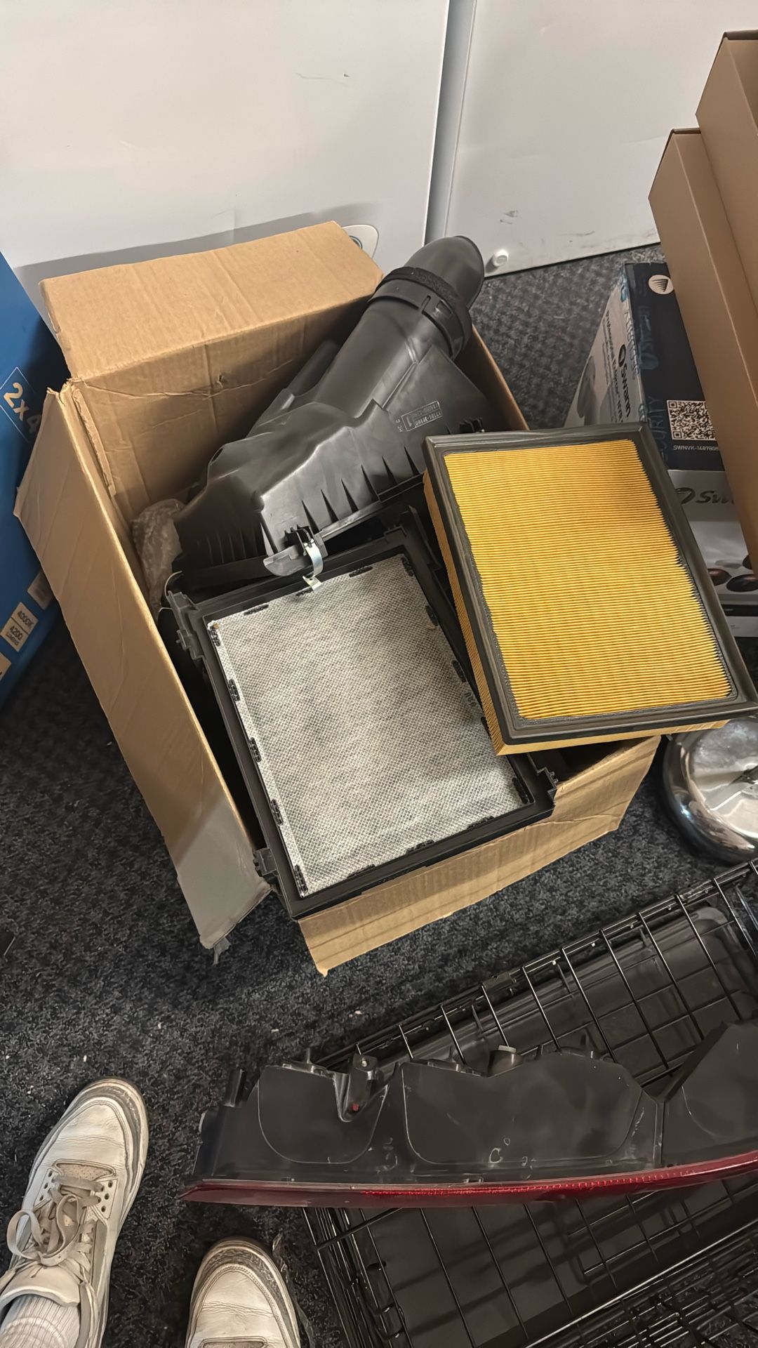 Toyota 4 Runner - New OEM Air Intake