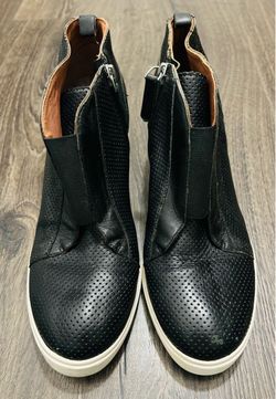 Stylish Linea Paolo Black Ankle Boots Leather Hidden Wedge Size 7