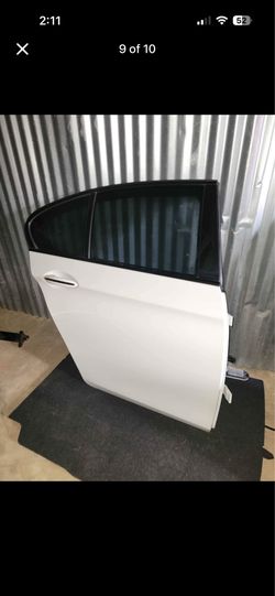 2015 528i F10 passenger doors complete