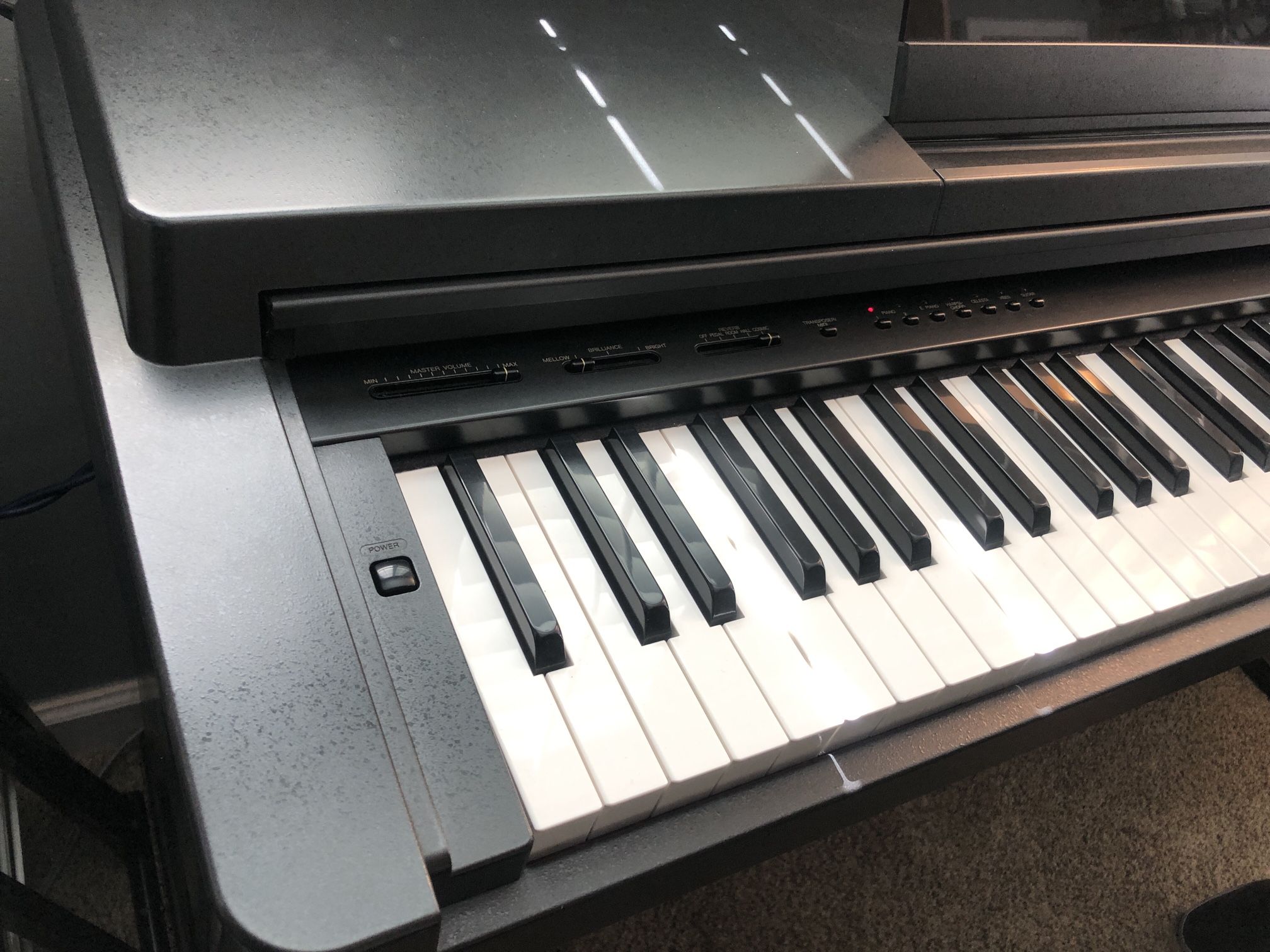 YAMAHA CLAVINOVA CLP 550 DIGITAL PIANO for Sale in Chula Vista, CA