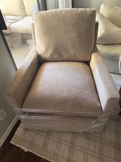 swivel chair