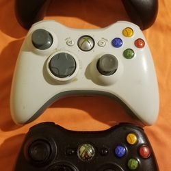 XBOX 1 & 360 WIRELESS CONTROLLERS 