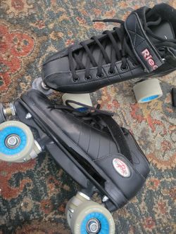 Dell R3 Roller Skates