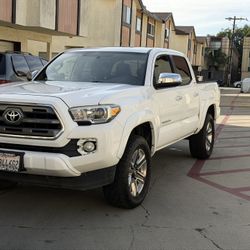 2017 Toyota Tacoma Limited 4x4