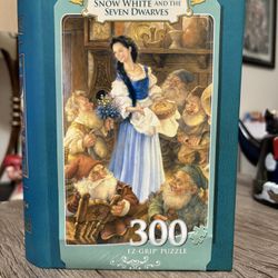 Vintage Snow White Puzzle 300 Piece -never Opened 