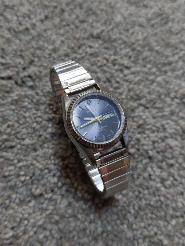 Womans Watch - EMBASSY MBS010 Vintage Quartz by Gruen Ladies Womans Watch (Japan Movement)