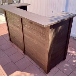 Custom Outdoor Bar Table 
