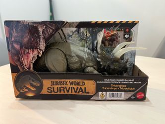Jurassic World Triceratops