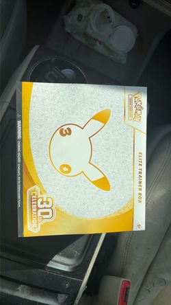 Pokémon TCG 30th Celebration Elite Trainer Box