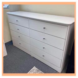 8 drawers dresser / Eight drawers dresser